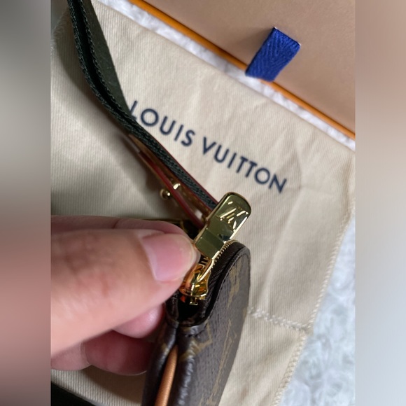 Louis Vuitton Monogram Khaki Green Multi Pochette Lanyard Key Holder 💚🤎 - Picture 6 of 16